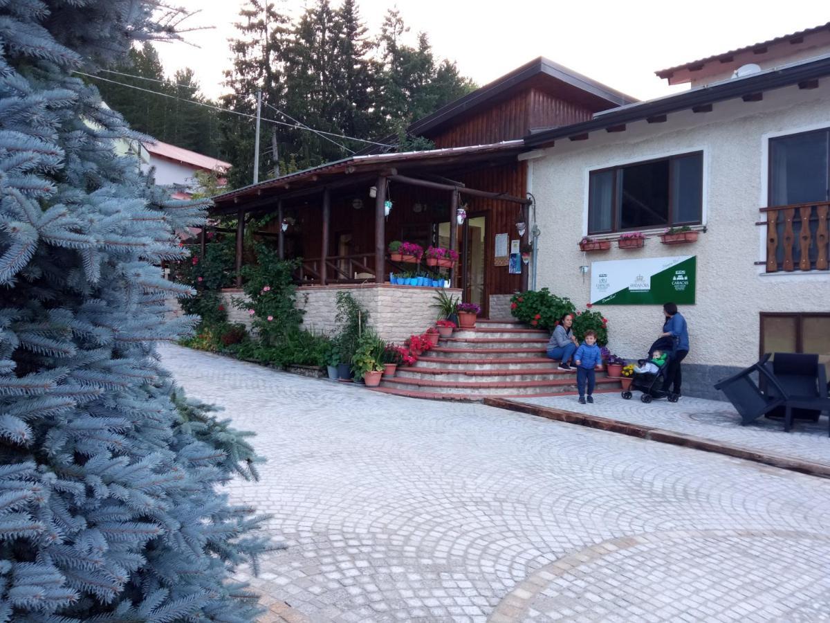 Guest House Caracas Lorica Exterior photo