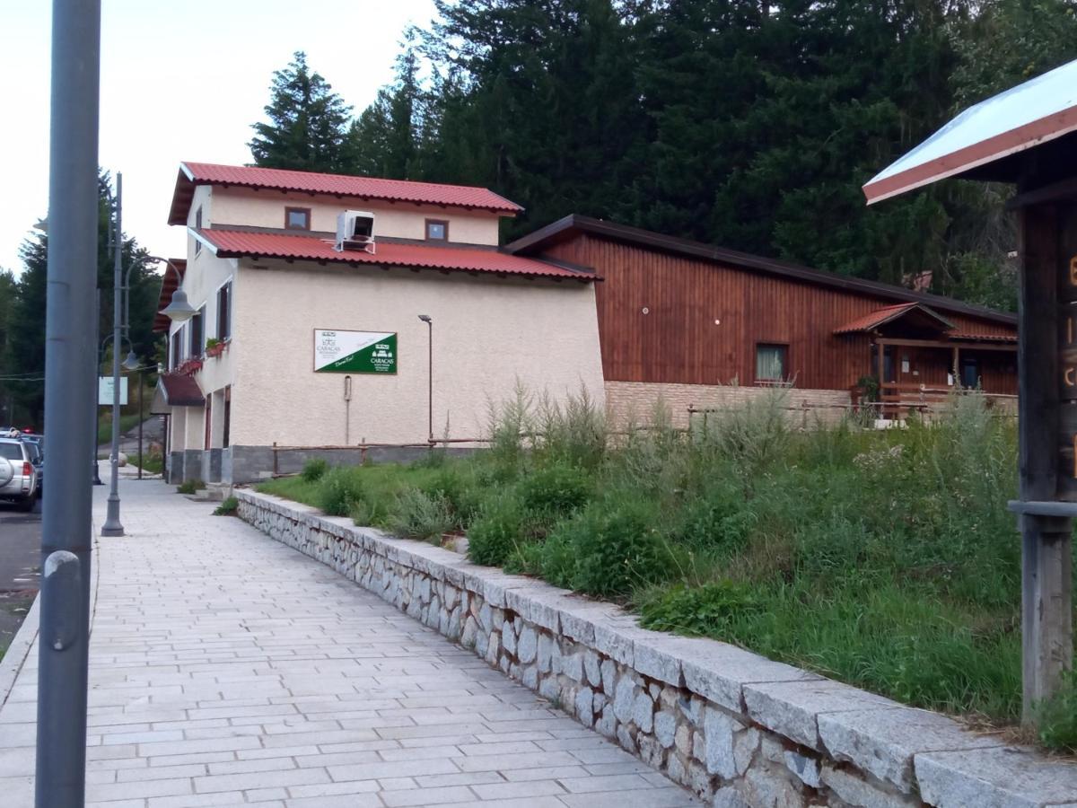 Guest House Caracas Lorica Exterior photo